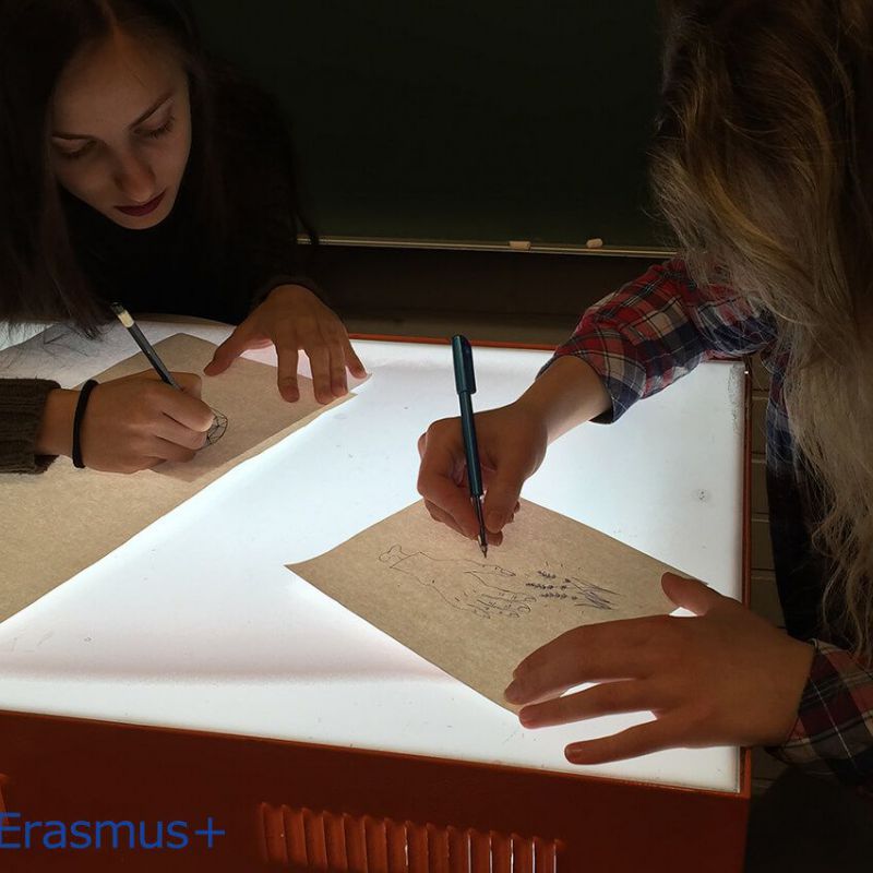 Students drawing and preparing for printmaking
